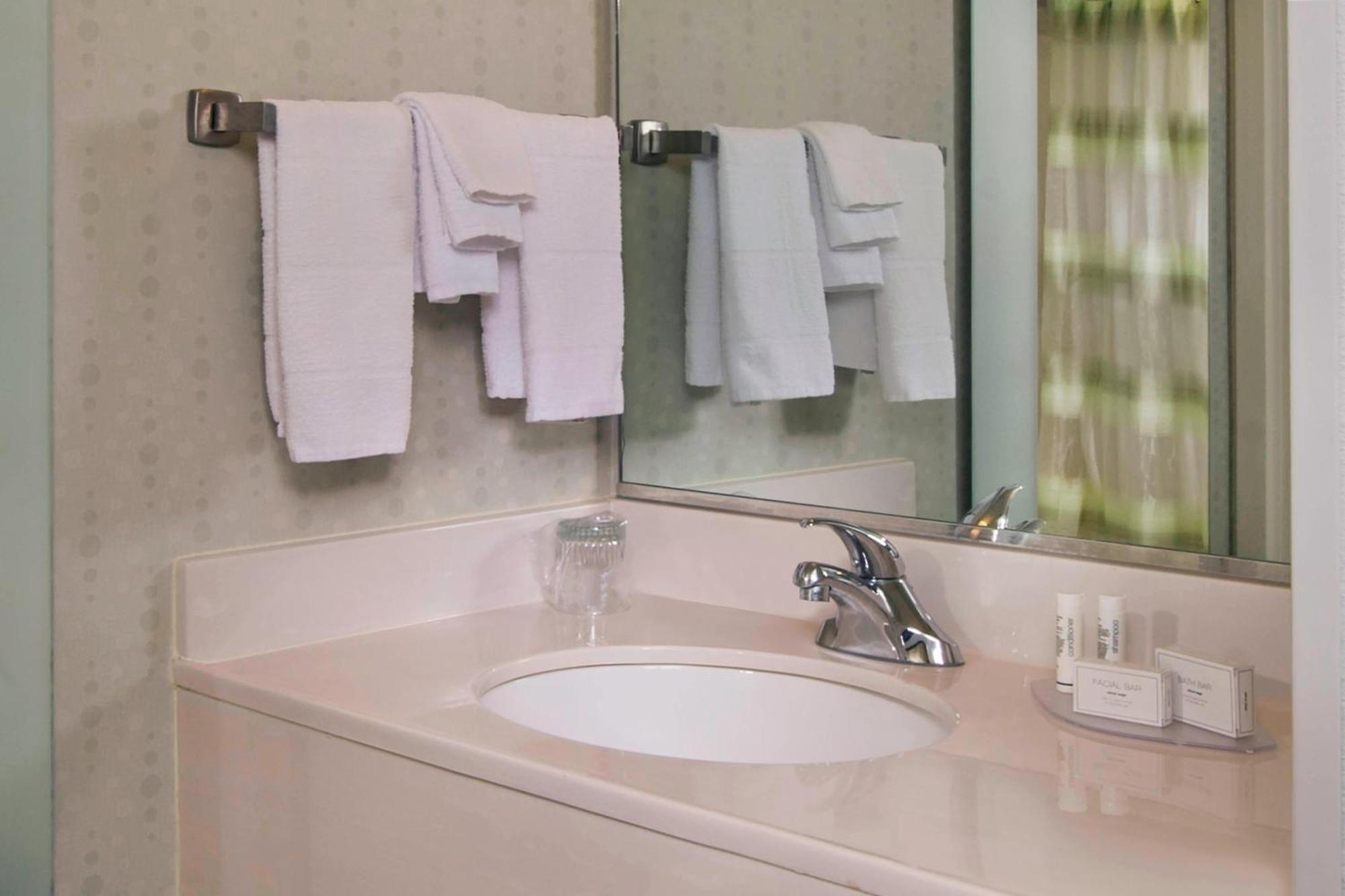 Springhill Suites Raleigh-Durham Airport/Research Triangle Park Eksteriør bilde